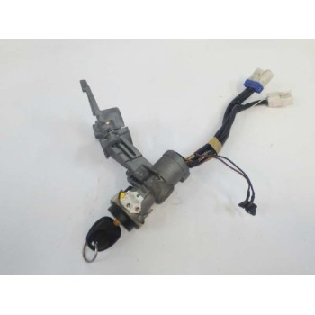 Recambio de antirrobo para hyundai h 1 h 1 combi con quinta puerta referencia OEM IAM   