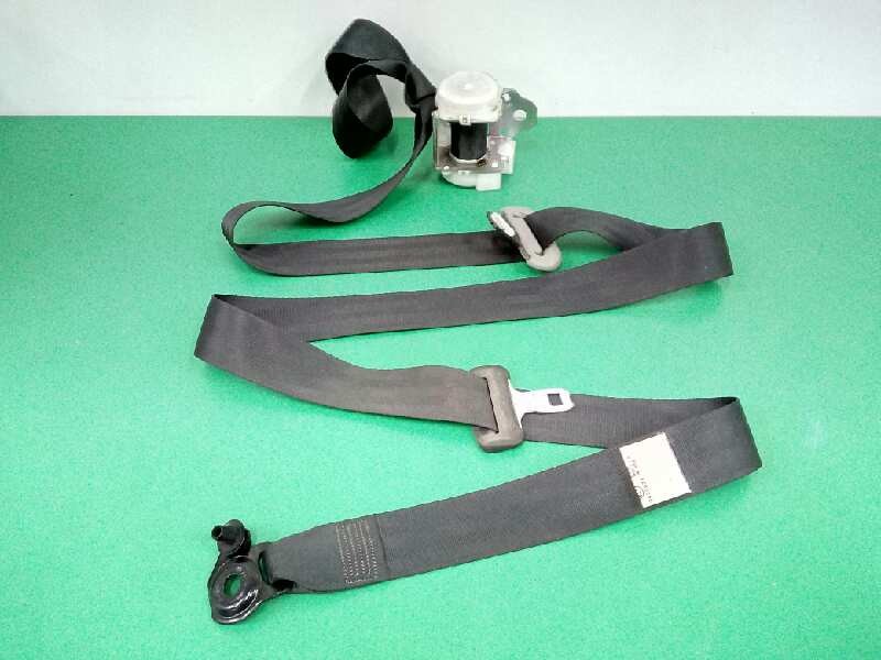 Recambio de cinturon seguridad trasero izquierdo para toyota yaris 1.4 turbodiesel cat referencia OEM IAM 7P2610  