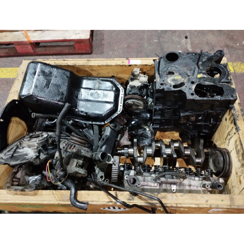 Recambio de despiece motor para hyundai h 1 h 1 combi con quinta puerta referencia OEM IAM D4BH BOMBA ELECTRICA N5 