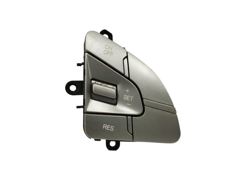 Recambio de mando volante para ssangyong rodius ii 2.2 xdi referencia OEM IAM  LADO DERECHO 