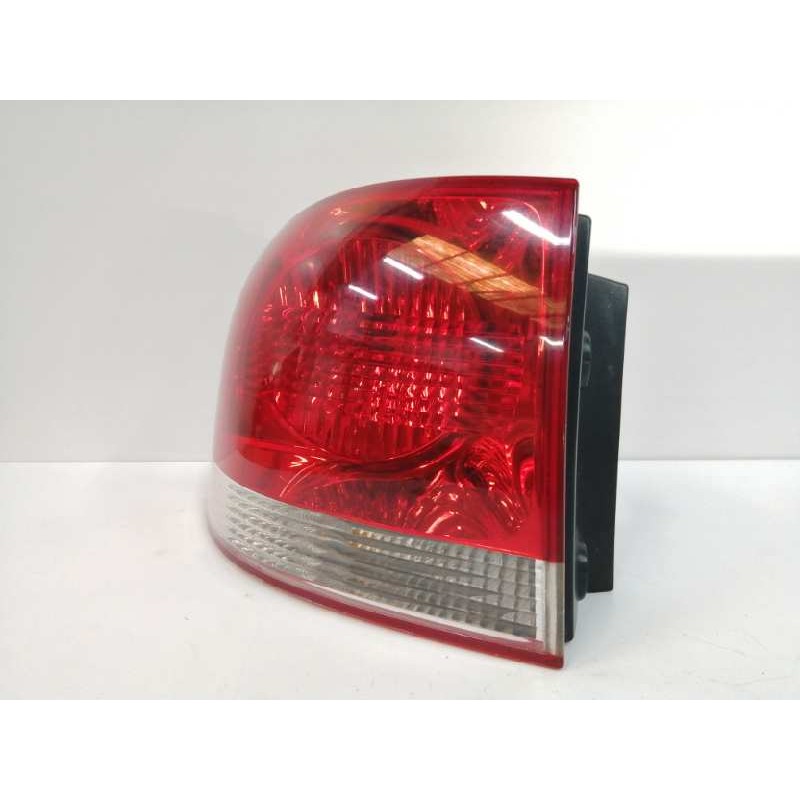 Recambio de piloto trasero izquierdo para volkswagen touareg (7la) 5.0 v10 tdi cat (ayh) referencia OEM IAM 7L6945095P  