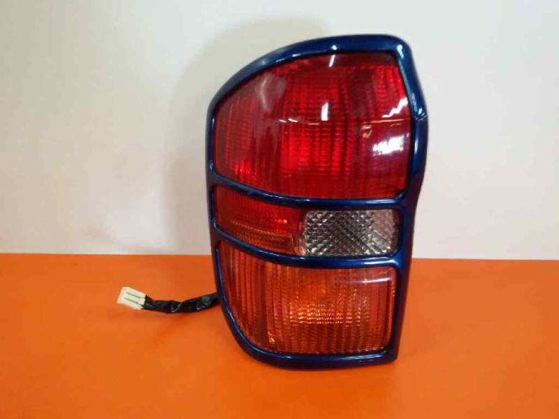 Recambio de piloto trasero izquierdo para toyota rav 4 (a2) 2.0 luna 4x4 referencia OEM IAM 8156142060  