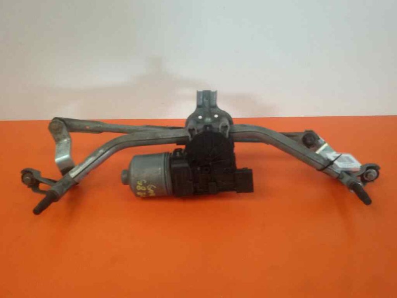 Recambio de motor limpia delantero para peugeot 207 x-line referencia OEM IAM 0390241540  