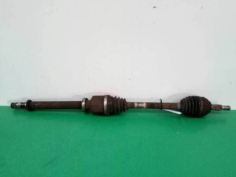 Recambio de transmision delantera derecha para renault modus luxe privilege referencia OEM IAM 8200261841  