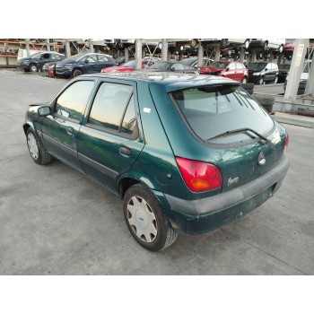 ford fiesta berlina (dx) del año 2002