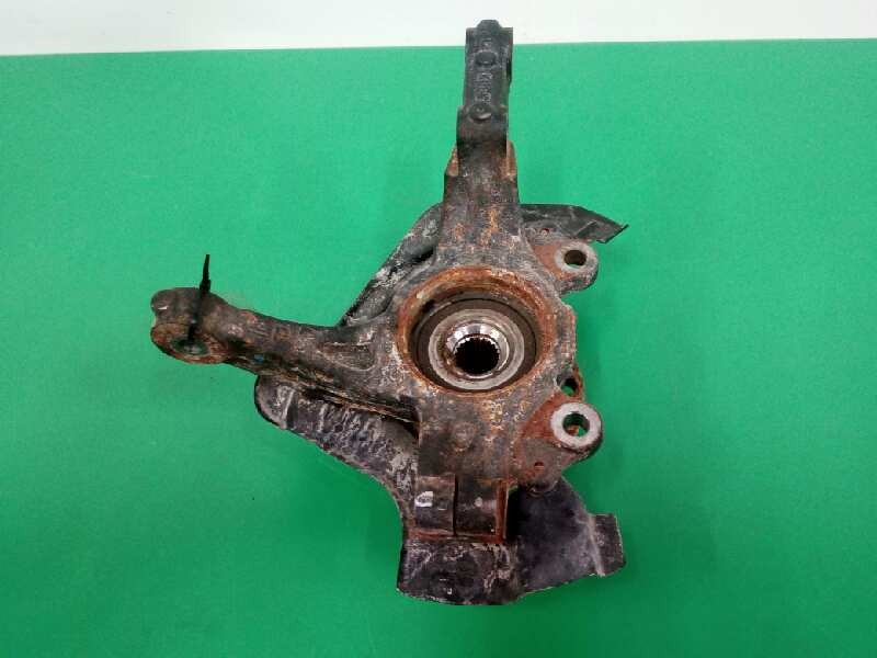 Recambio de mangueta delantera derecha para fiat punto (199) pop referencia OEM IAM   