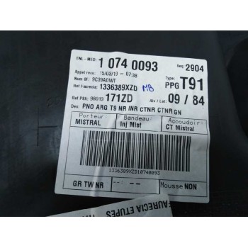 Recambio de guarnecido puerta trasera izquierda para peugeot 308 1.2 12v e-thp referencia OEM IAM 98013171ZD  