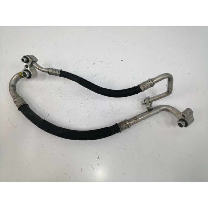 Recambio de tubos aire acondicionado para opel meriva b 1.6 cdti dpf referencia OEM IAM 13364552  