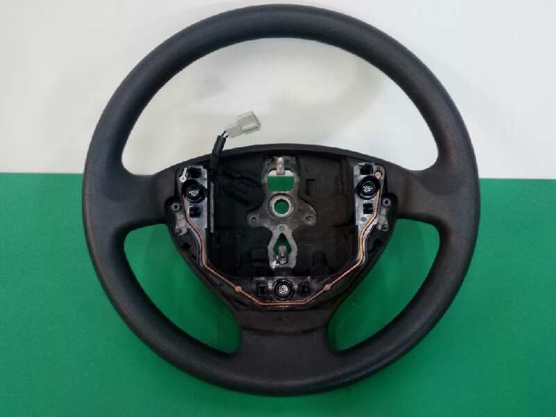 Recambio de volante para renault modus authentique referencia OEM IAM 8200216037  