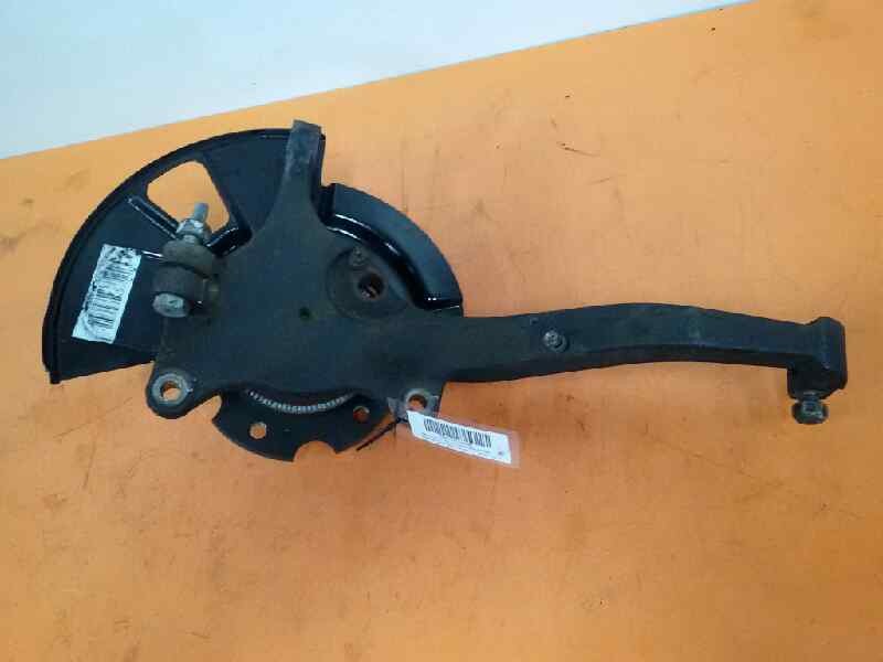 Recambio de mangueta delantera izquierda para ssangyong rodius xdi referencia OEM IAM 4121021000  