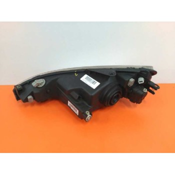 Recambio de faro derecho para peugeot 206 berlina x-line referencia OEM IAM 6205S7 89005131 9640559480