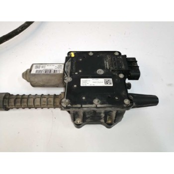 Recambio de freno de mano electrico para opel meriva b 1.6 cdti dpf referencia OEM IAM 13386364  