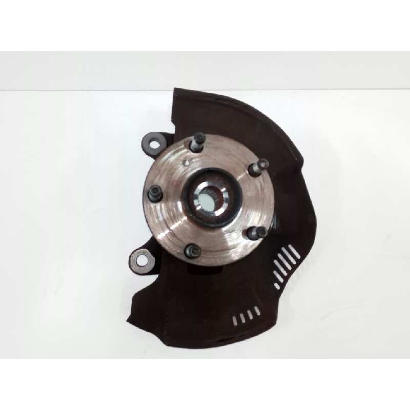 Recambio de mangueta delantera izquierda para toyota auris 1.4 turbodiesel cat referencia OEM IAM   