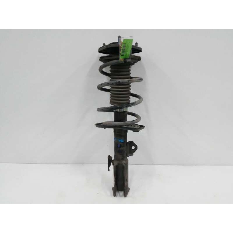 Recambio de amortiguador delantero derecho para toyota auris 1.4 turbodiesel cat referencia OEM IAM 4851002390  