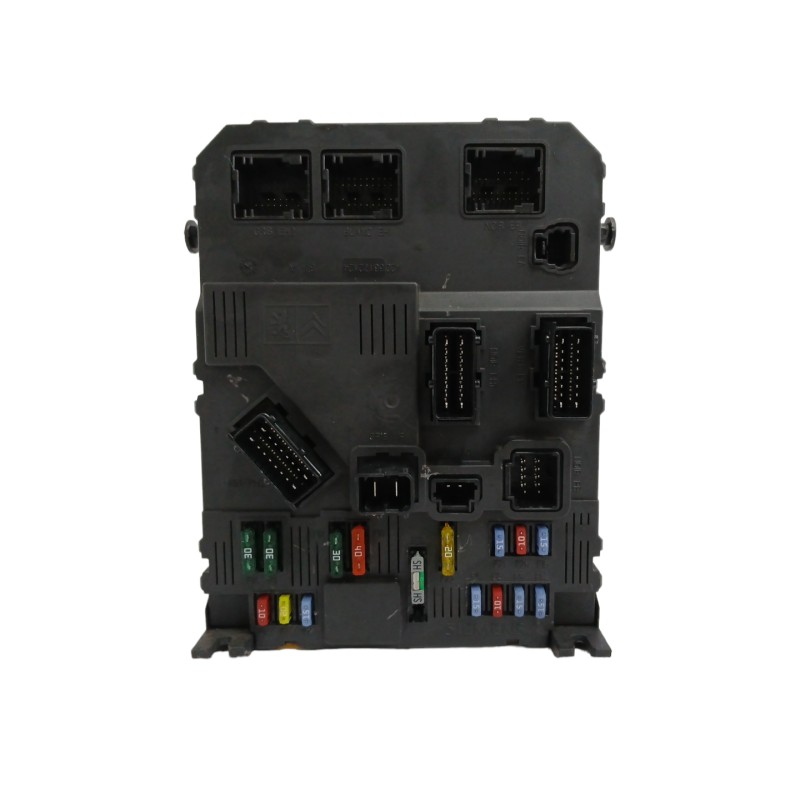 Recambio de caja reles / fusibles para citroën xsara picasso 1.6 16v hdi referencia OEM IAM 9657999780  