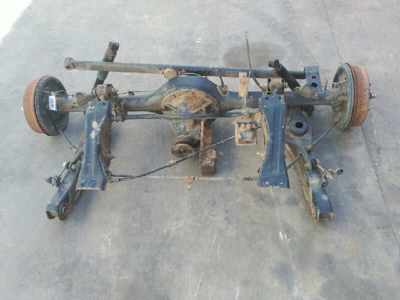 Recambio de puente trasero para hyundai h 1 h 1 combi con quinta puerta referencia OEM IAM   