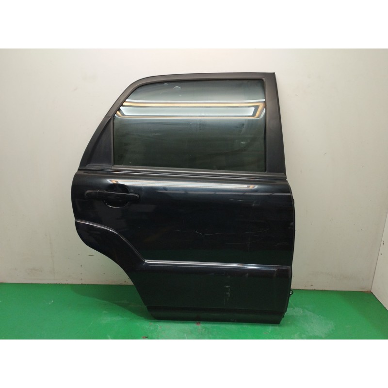 Recambio de puerta trasera derecha para kia sportage ii (je_, km_) 2.0 crdi 4wd referencia OEM IAM   