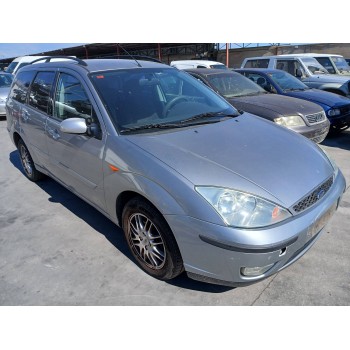 ford focus berlina (cak) del año 2004