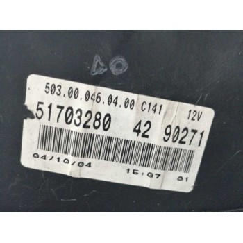 Recambio de cuadro instrumentos para fiat punto berlina (188) 1.9 jtd 85 dynamic referencia OEM IAM 51703280  