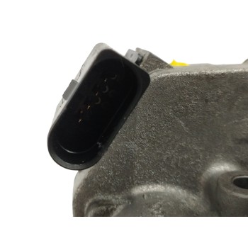 Recambio de caja mariposa para kia sportage 2.0 crdi referencia OEM IAM 3510027410 5WY9110F 