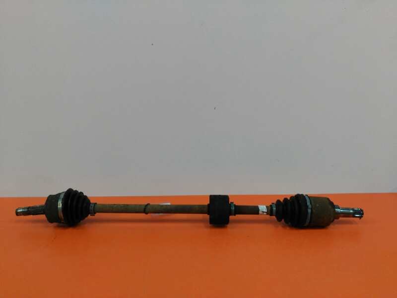 Recambio de transmision delantera derecha para fiat punto berlina (188) 1.2 8v s referencia OEM IAM 0046307792  