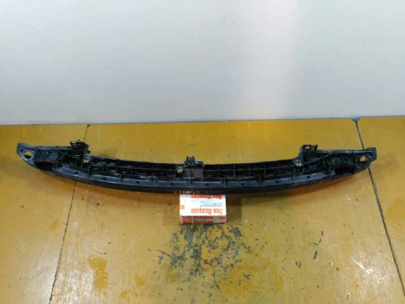 Recambio de refuerzo paragolpes delantero para peugeot 206 berlina xr referencia OEM IAM 7414PQ  