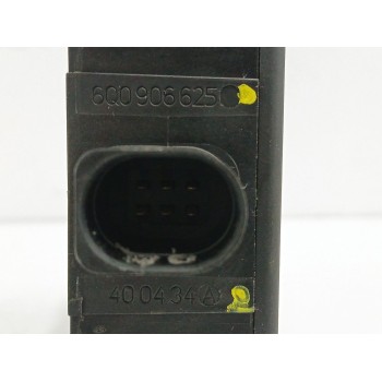 Recambio de modulo electronico para seat ibiza (6l1) 1.9 tdi referencia OEM IAM 6Q0906625  400434A