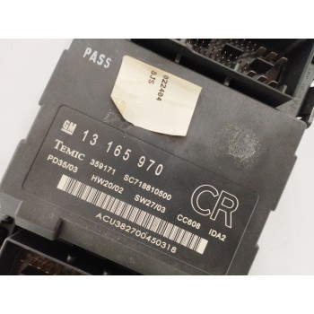 Recambio de caja reles / fusibles para opel vectra c berlina 2.0 16v turbo cat (z 20 net / lq8) referencia OEM IAM 13165970 3591