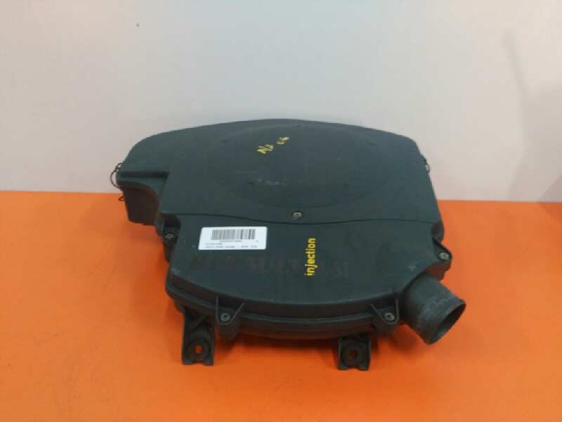 Recambio de filtro aire para dacia logan laureate referencia OEM IAM 7700274106  