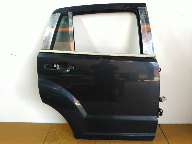 Recambio de puerta trasera derecha para dodge caliber se referencia OEM IAM 05074162AE  
