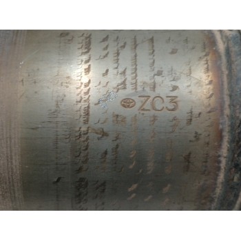 Recambio de catalizador para toyota hilux viii pick-up (_n1_) 2.4 d 4wd (gun125_) referencia OEM IAM ZC4 ZC3 