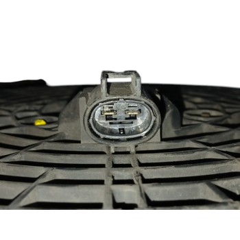 Recambio de electroventilador para ssangyong rodius xdi deluxe 4wd referencia OEM IAM 8821021050  