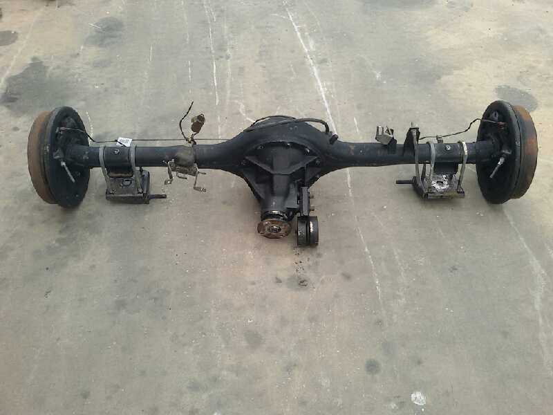 Recambio de puente trasero para hyundai h 1 h 1 combi con quinta puerta referencia OEM IAM   