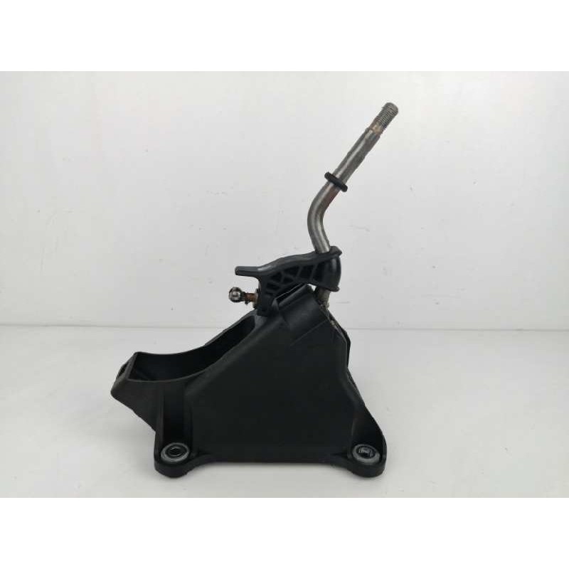 Recambio de palanca cambio para toyota corolla verso (r1) 2.2 turbodiesel cat referencia OEM IAM 335300F010  