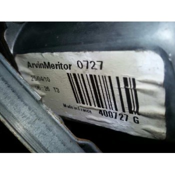 Recambio de elevalunas delantero derecho para dacia logan ambiance referencia OEM IAM 8200901102  