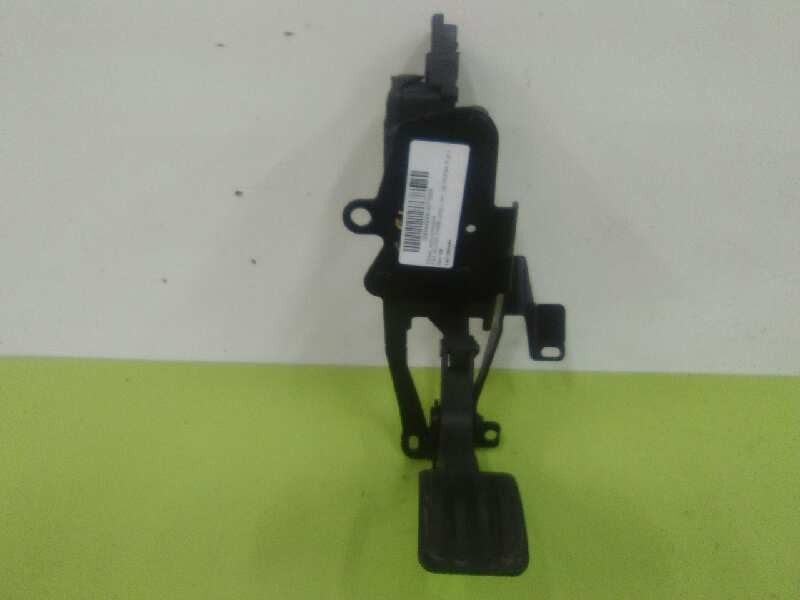 Recambio de pedal acelerador para fiat scudo combi (272) l1h1 120 multijet (5 pl.) referencia OEM IAM 1401280480 Recambio de pedal acelerador para fiat scudo combi (272) l1h1 120 multijet (5 pl.) referencia OEM IAM 1401280480