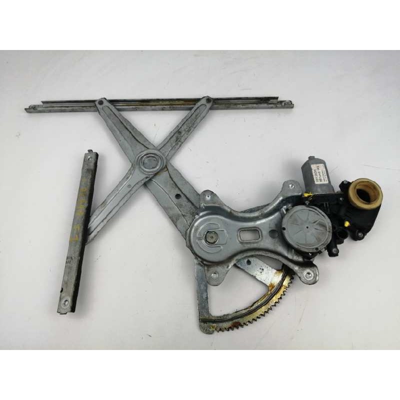 Recambio de elevalunas trasero izquierdo para toyota corolla verso (r1) 2.2 turbodiesel cat referencia OEM IAM TIJERA 698400F020