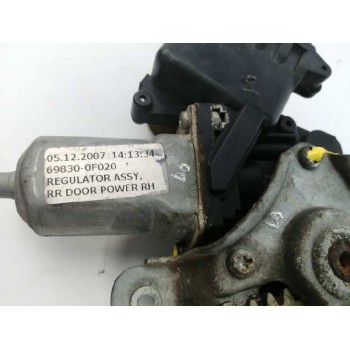 Recambio de elevalunas trasero derecho para toyota corolla verso (r1) 2.2 turbodiesel cat referencia OEM IAM TIJERA 698300F020 C