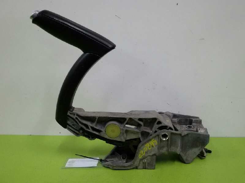 Recambio de palanca freno de mano para audi a3 sportback (8p) 2.0 tdi ambiente referencia OEM IAM 8P0711303C  