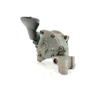 Recambio de bomba aceite para volkswagen golf vi (5k1) sport referencia OEM IAM 03C103669E  