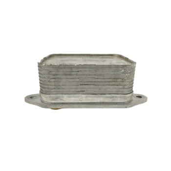 Recambio de enfriador aceite motor para volkswagen polo 1.0 tsi referencia OEM IAM 04E117021L  