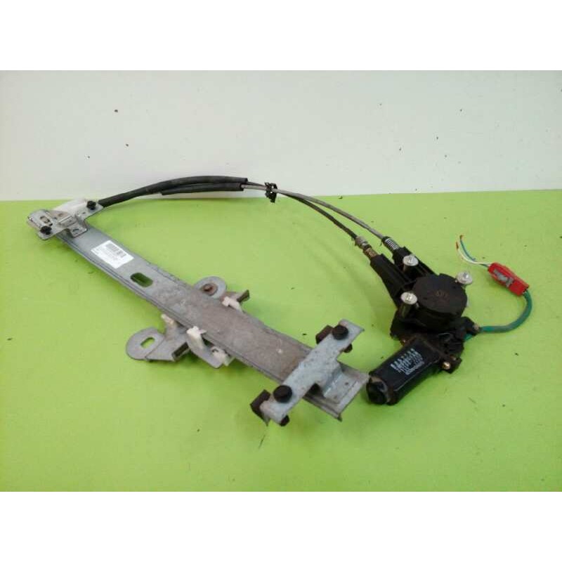 Recambio de elevalunas delantero izquierdo para chrysler voyager (es) 2.5 td se referencia OEM IAM FUNDA 0621003382 