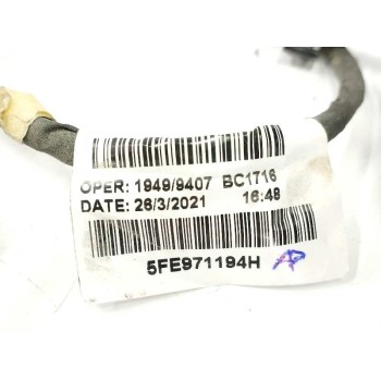 Recambio de sensor de aparcamiento para seat leon sportstourer (kl8, kld) 2.0 tdi referencia OEM IAM 5FE971194H KIT TRASERO 5WA9