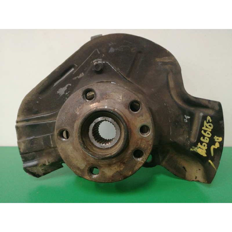 Recambio de mangueta delantera derecha para peugeot expert kombi confort acristaldo (5 asientos) referencia OEM IAM   