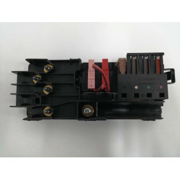 CAJA RELES / FUSIBLES 2115452601 