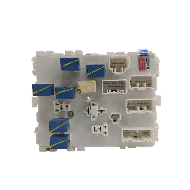 Recambio de caja reles / fusibles para suzuki vitara 1.6 ddis glx 4x4 referencia OEM IAM AA0A4880  