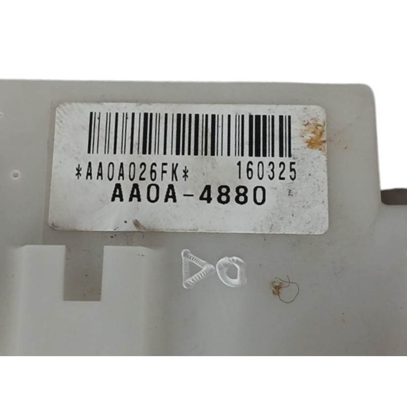 CAJA RELES / FUSIBLES