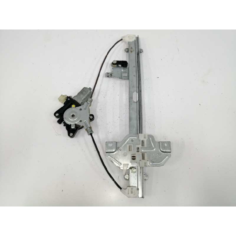 Recambio de elevalunas trasero izquierdo para kia carnival / grand carnival iii (vq) 2.9 crdi referencia OEM IAM FUNDA 824504D02