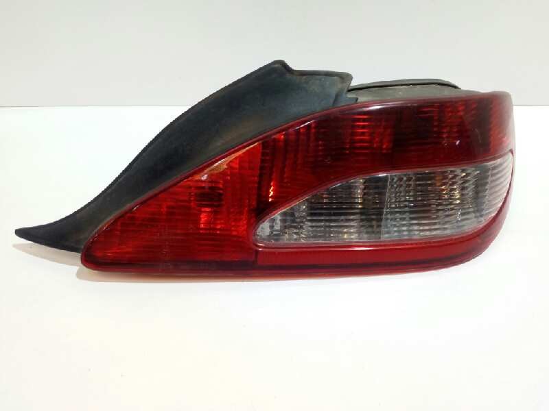 Recambio de piloto trasero derecho para peugeot 406 coupe (s1/s2) 2.2 hdi pack referencia OEM IAM 2289D  