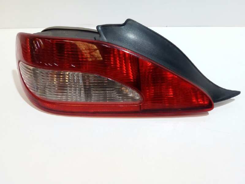 Recambio de piloto trasero izquierdo para peugeot 406 coupe (s1/s2) 2.2 hdi pack referencia OEM IAM 2289G  